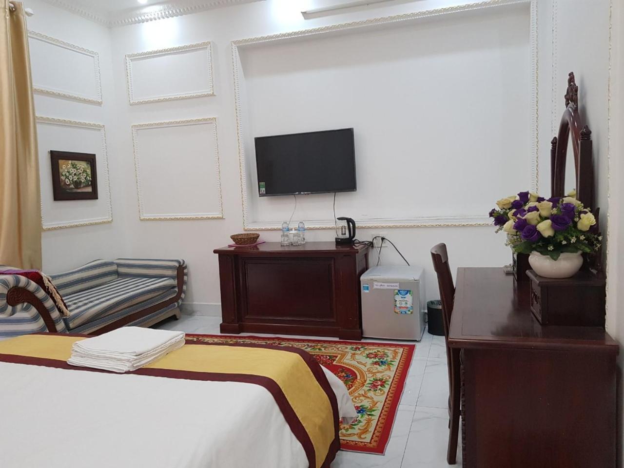 Kim Cuong - Hotel Near Tan Son Nhat Airport โฮจิมินห์ซิตี้ ภายนอก รูปภาพ