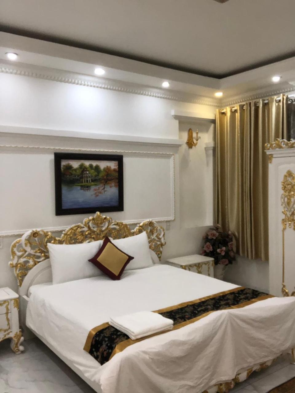 Kim Cuong - Hotel Near Tan Son Nhat Airport โฮจิมินห์ซิตี้ ภายนอก รูปภาพ